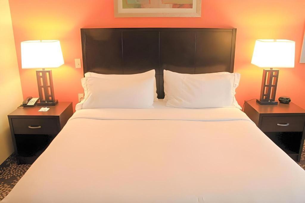 Holiday Inn Express Hotel & Suites Grand Island By Ihg Exteriér fotografie
