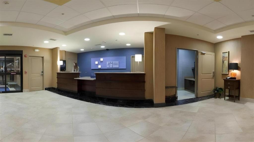 Holiday Inn Express Hotel & Suites Grand Island By Ihg Exteriér fotografie